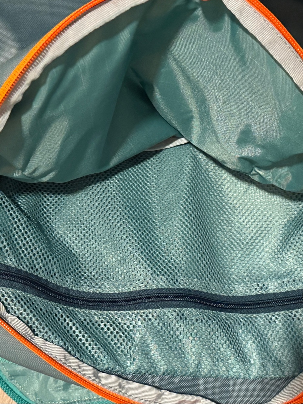 Cotopaxi Allpa 35L Travel Pack in Blue Spruce/Abyss - Picture 15 of 16